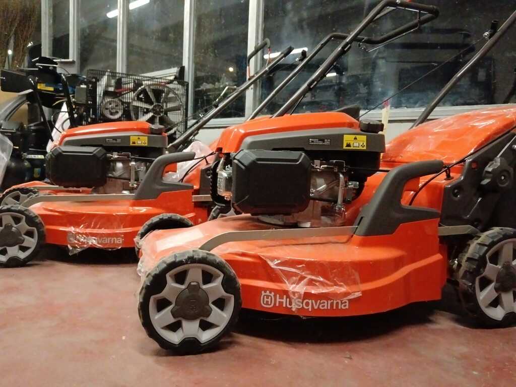 Alberto-Vergano-Casale-Monferrato-attrezzatura-giardinaggio